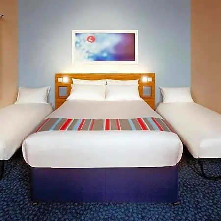 Travelodge York Tadcaster 3* 빌브러
