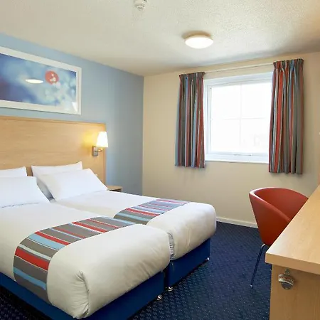 Travelodge York Tadcaster 3* 빌브러