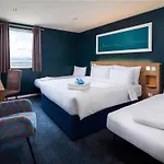Travelodge York Tadcaster 빌브러
