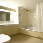 Travelodge York Tadcaster 호텔 3*