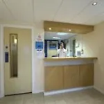 호텔 Travelodge York Tadcaster 빌브러