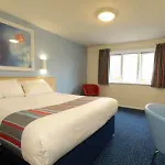 Travelodge York Tadcaster 3*